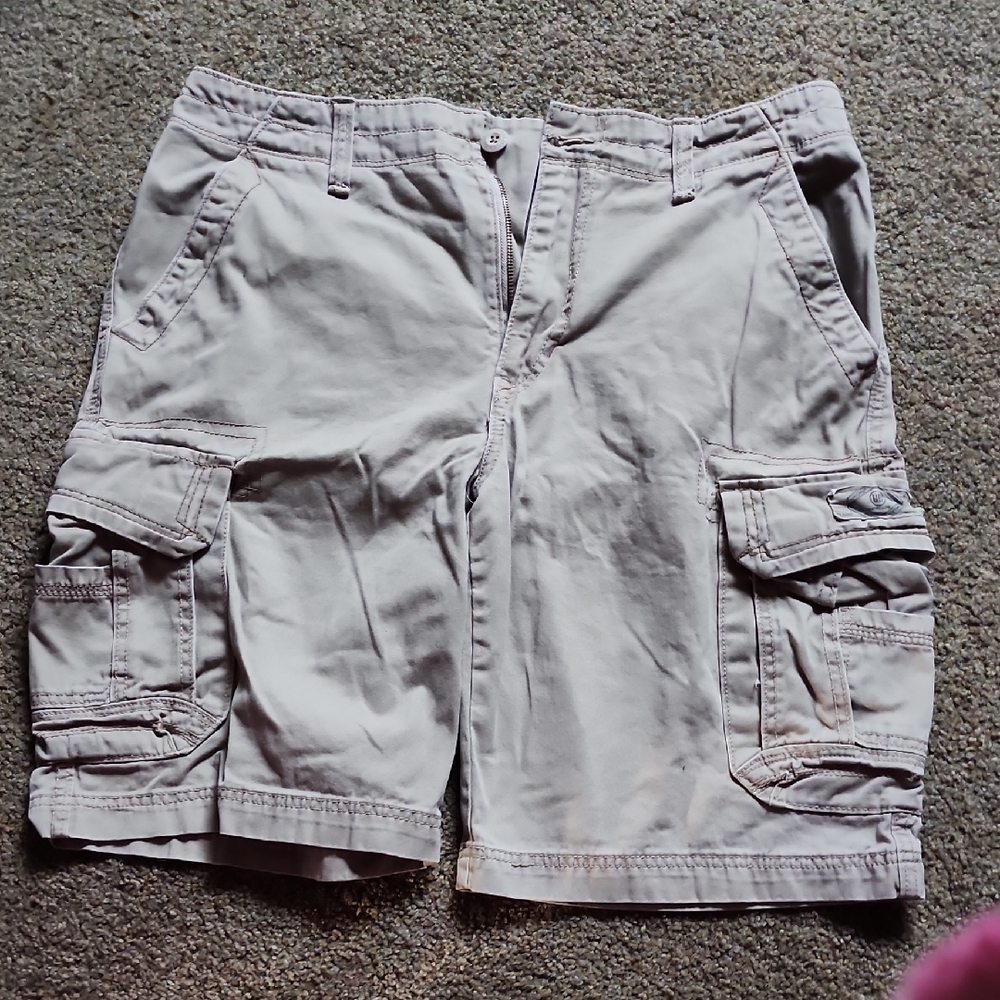 Men's Tan Cargo Shorts